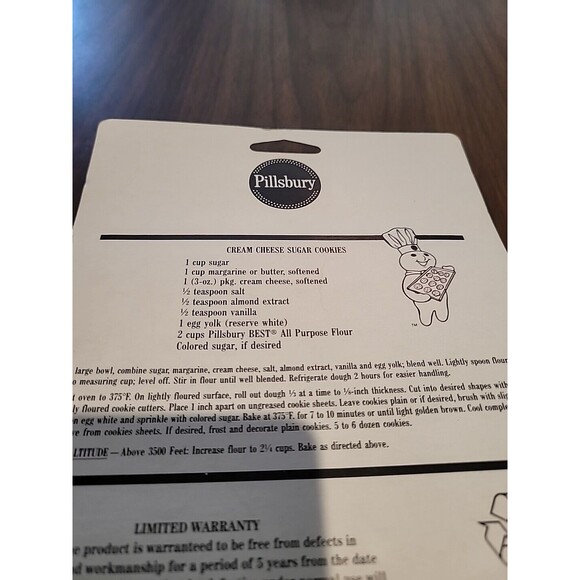 Vintage 1992 Pillsbury Doughboy Set of 4 Cookie Cutters shapes Heart Moon baking - Picture 11 of 12